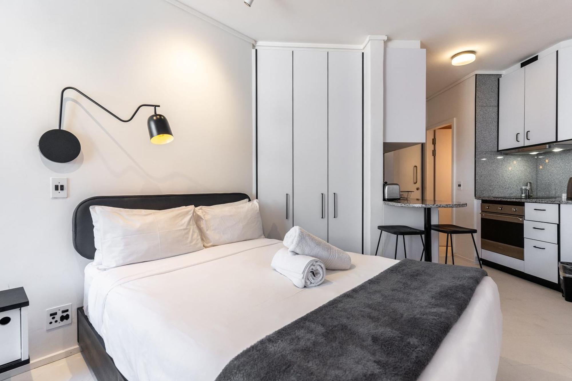 Flamingo 705 - Sea Point Aprt Apartment *