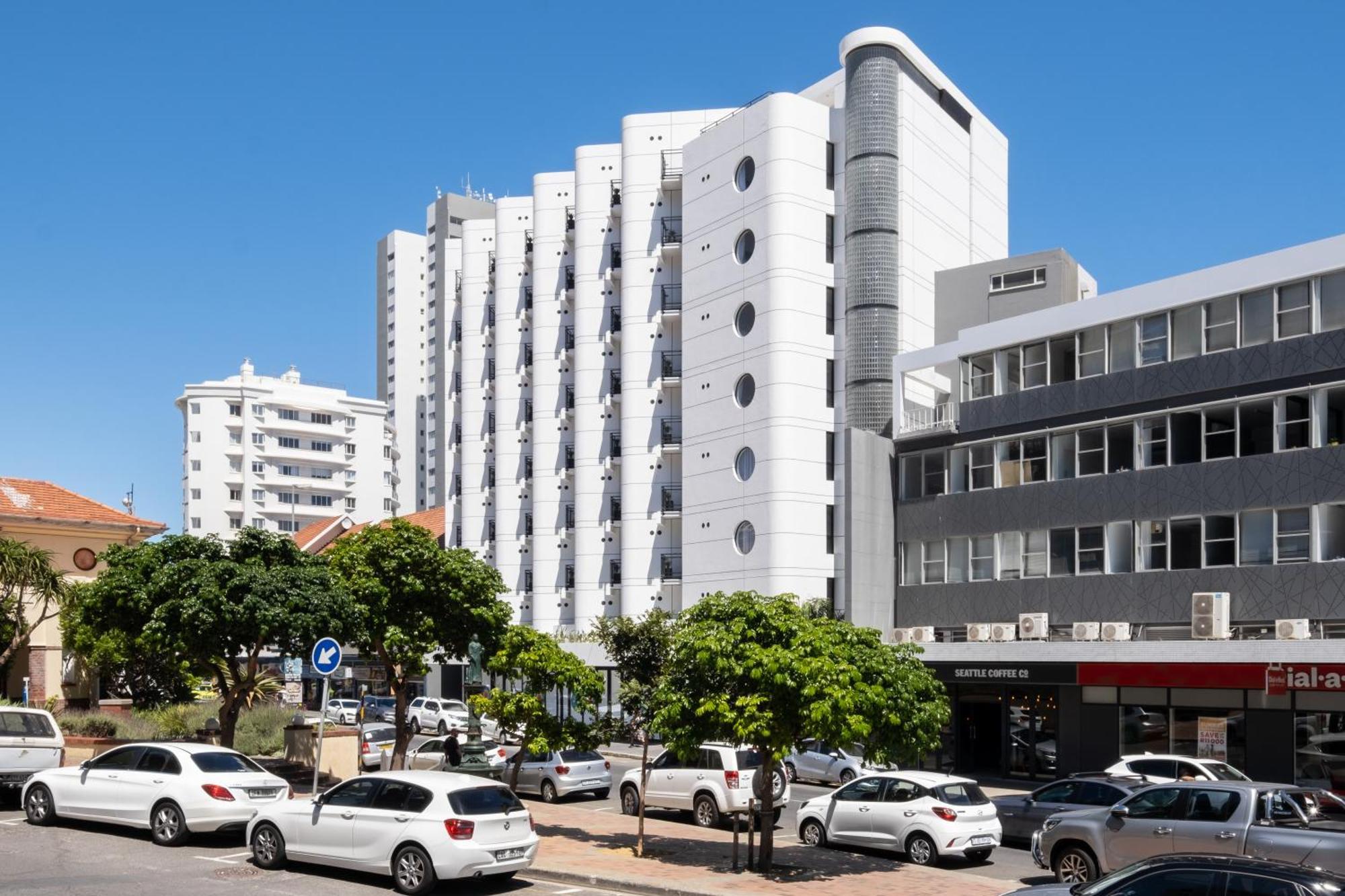 Flamingo 705 - Sea Point Aprt *